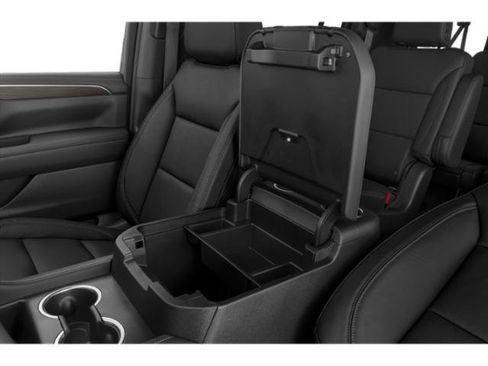 Used 2022 Chevrolet Suburban Z71 w/ Z71 Off-Road Package AWD/4WD image 17