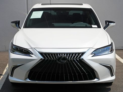 Used 2024 Lexus ES 300h w/ Accessory Package (Z2) FWD image 51