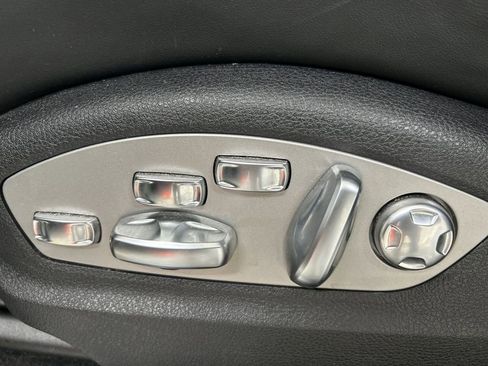 Used 2022 Porsche Macan S AWD/4WD image 10