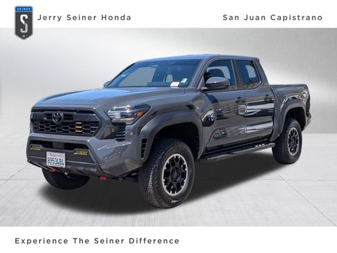 Used 2024 Toyota Tacoma TRD Off-Road image 1