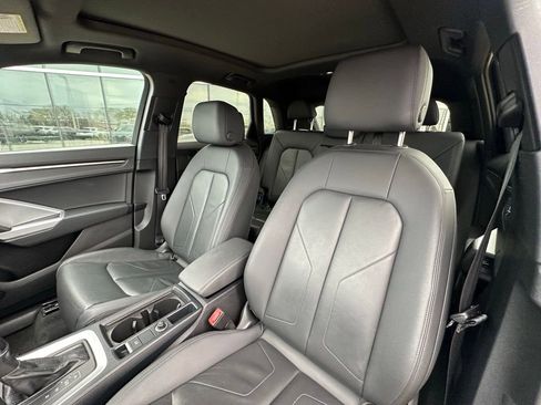 Used 2024 Audi Q3 2.0T Premium image 10