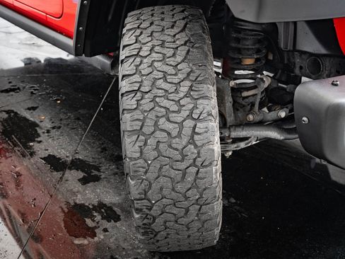 Used 2021 Jeep Wrangler Unlimited Rubicon 4xe w/ Steel Bumper Group image 37