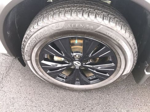 Used 2023 Nissan Rogue SV w/ SV Premium Package image 10