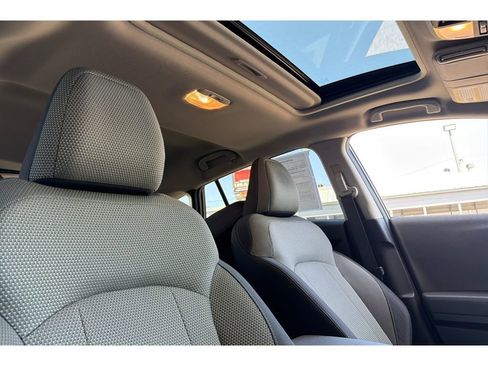 Used 2024 Subaru Crosstrek 2.0i Premium AWD/4WD image 19
