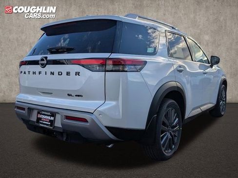 New 2025 Nissan Pathfinder SL w/ SL Premium Package image 8
