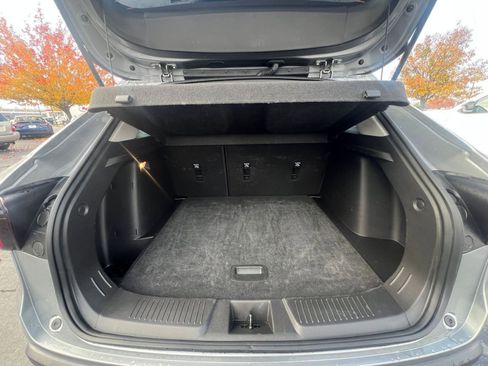 Used 2025 Chevrolet Trax LT w/ LT Convenience Package image 31