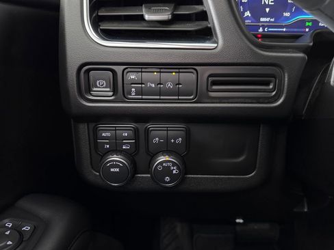 Certified 2024 Chevrolet Tahoe RST AWD/4WD image 27