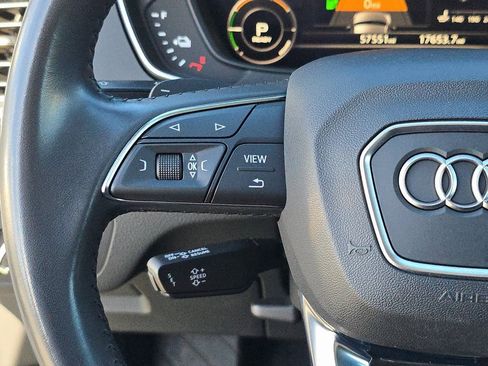 Used 2020 Audi Q5 e Premium Plus w/ Premium Plus Package image 24