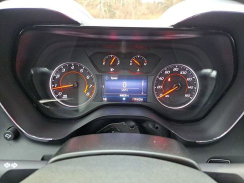 Used 2023 Chevrolet Camaro LT image 12