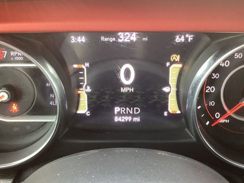 Used 2020 Jeep Wrangler Unlimited Rubicon image 3