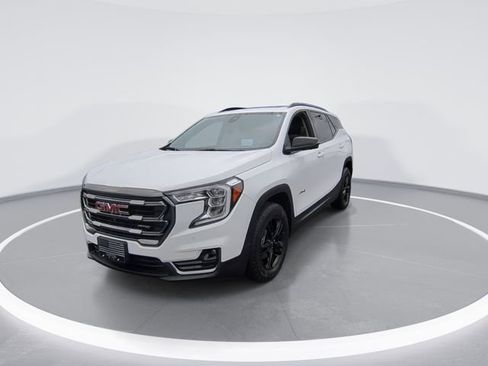 Used 2022 GMC Terrain AT4 w/ Tech Package image 3