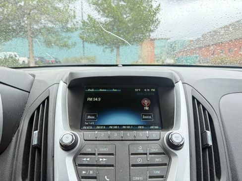 Used 2015 Chevrolet Equinox LT image 21