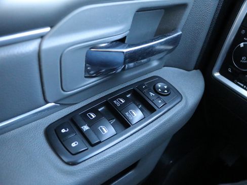 Used 2018 RAM 2500 Big Horn image 11