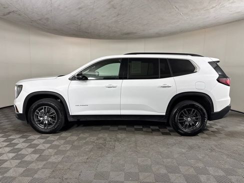 Certified 2025 GMC Acadia Elevation AWD/4WD image 9