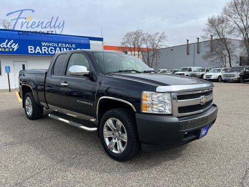 Used 2008 Chevrolet Silverado 1500 W/T RWD image 3