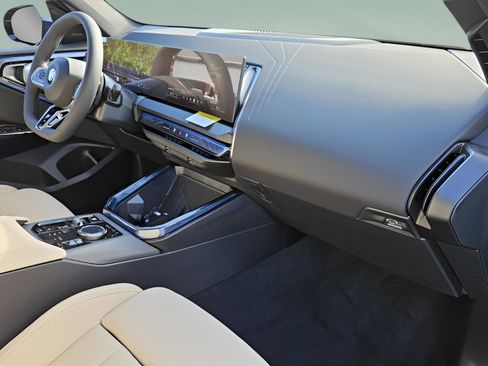 New 2026 BMW X3 xDrive30 w/ M Sport Package image 16