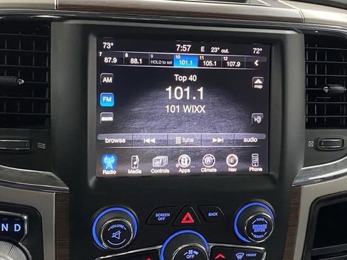 Used 2017 RAM 1500 Laramie image 19