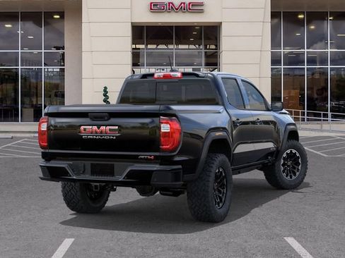 New 2026 GMC Canyon AT4 AWD/4WD image 4