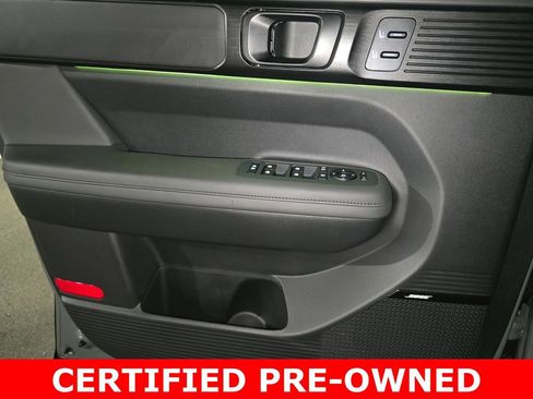 Used 2025 Hyundai Santa Fe Calligraphy AWD/4WD image 29