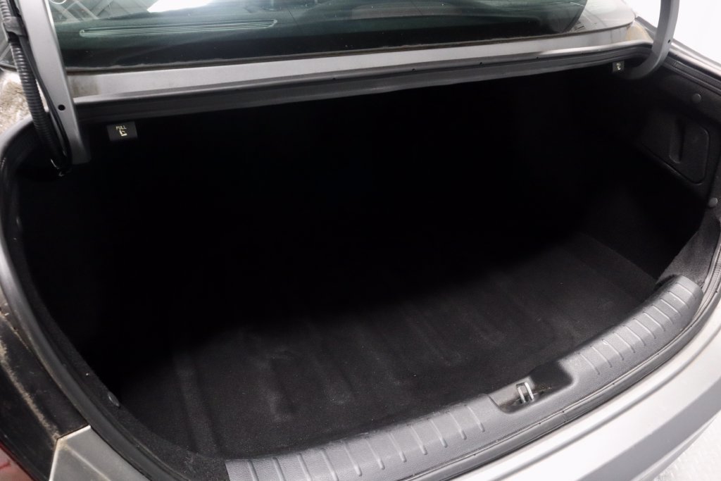 Used 2024 Kia Forte GT-Line FWD image 15