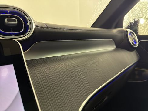 Certified 2026 Mercedes-Benz GLC 300 4MATIC image 27