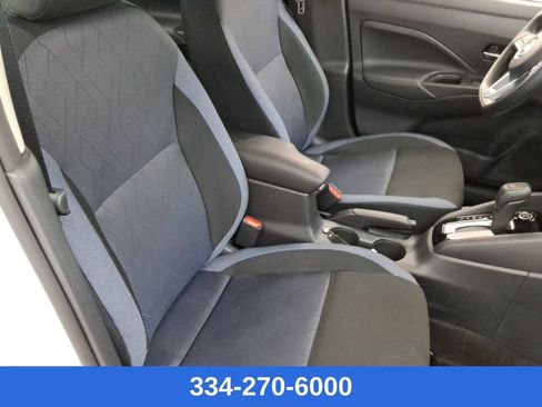 New 2025 Nissan Versa SV w/ Trunk Package image 16