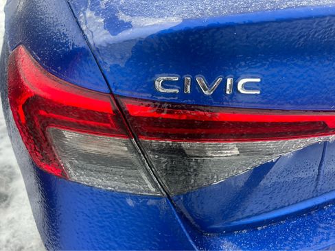 Certified 2023 Honda Civic Sport image 12