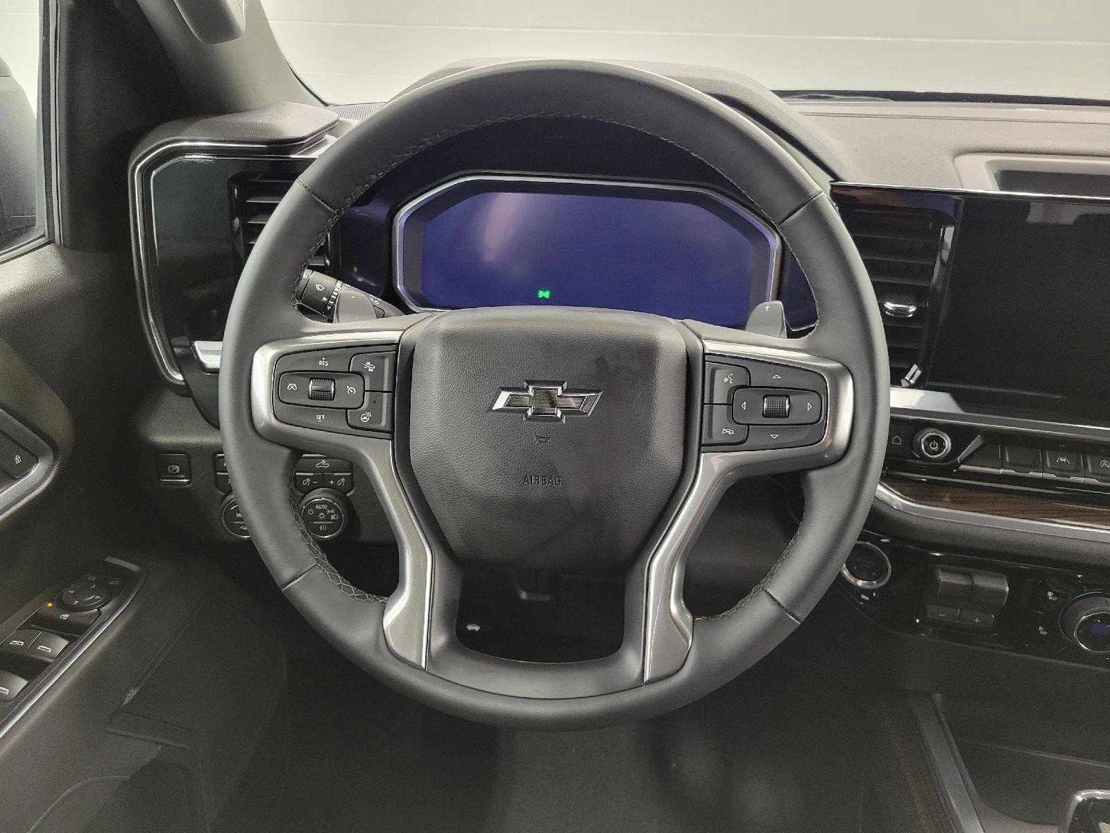 Used 2026 Chevrolet Silverado 1500 RST AWD/4WD image 6