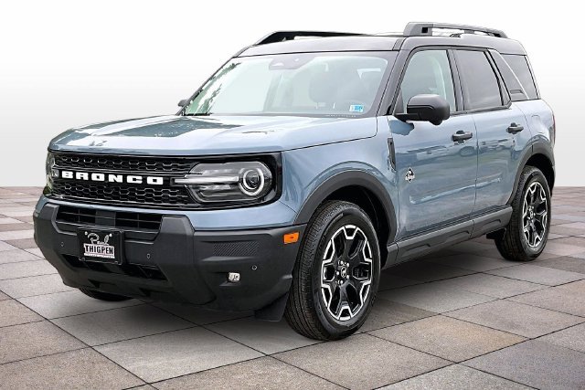 New 2026 Ford Bronco Sport Outer Banks w/ Outer Banks Tech Package+ AWD/4WD image 2