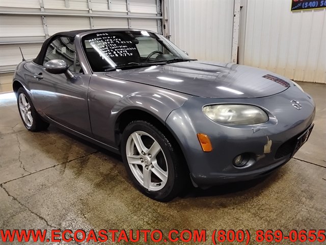 Used 2006 MAZDA MX-5 Miata Touring RWD image 4
