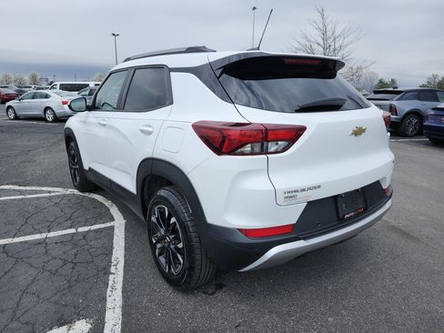 Used 2021 Chevrolet TrailBlazer LT w/ Convenience Package image 16