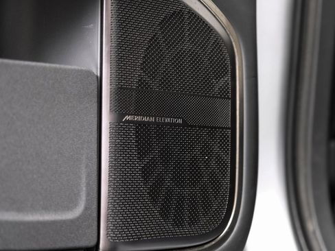 Used 2022 Rivian R1T Launch Edition image 48