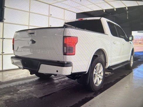 Used 2020 Ford F150 Lariat image 4