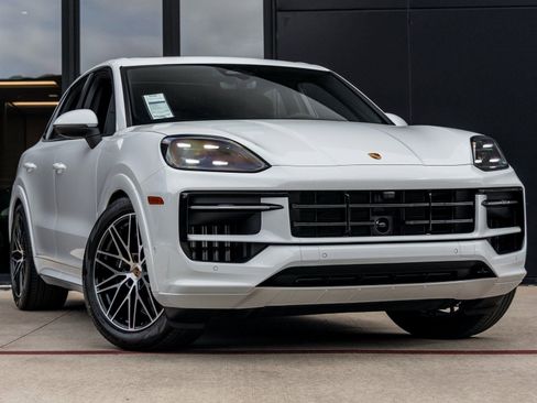 New 2026 Porsche Cayenne AWD/4WD image 6