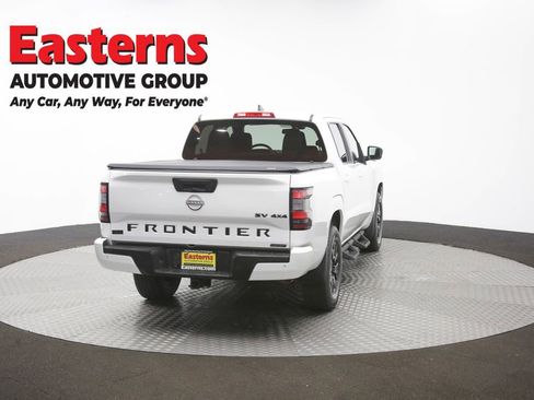 Used 2023 Nissan Frontier SV w/ Midnight Edition Package AWD/4WD image 35