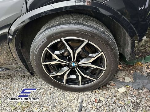 Used 2022 BMW X3 xDrive30i w/ M Sport Package 2 image 3