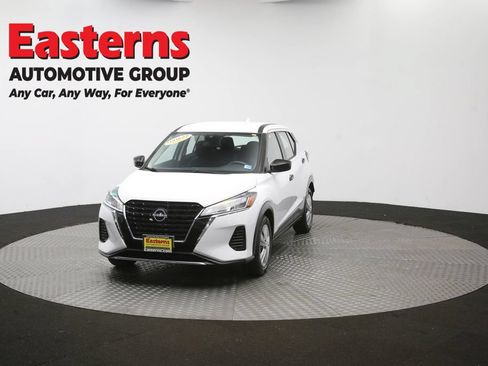 Used 2022 Nissan Kicks S FWD image 52