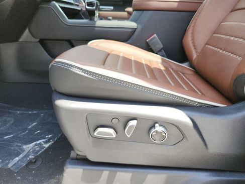 New 2026 GMC Sierra 1500 Denali Ultimate AWD/4WD image 19