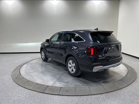 New 2026 Kia Sorento LX image 7