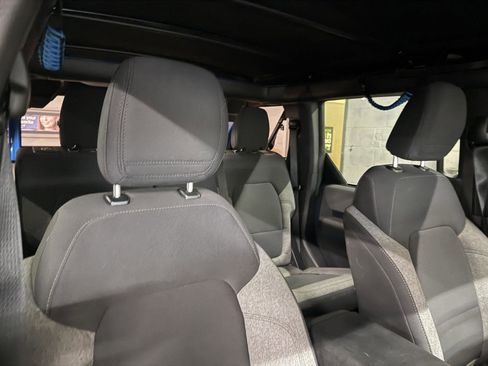 Used 2023 Ford Bronco Big Bend image 31
