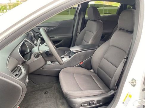 Used 2020 Chevrolet Malibu LS w/ Driver Confidence Package II FWD image 10