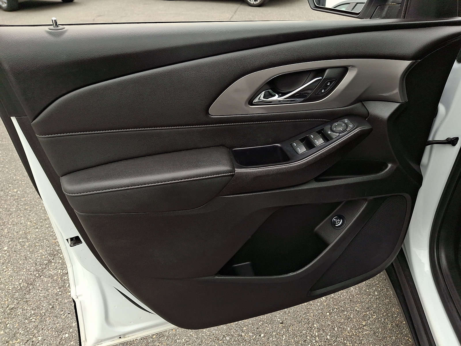 Certified 2023 Chevrolet Traverse LT AWD/4WD image 13