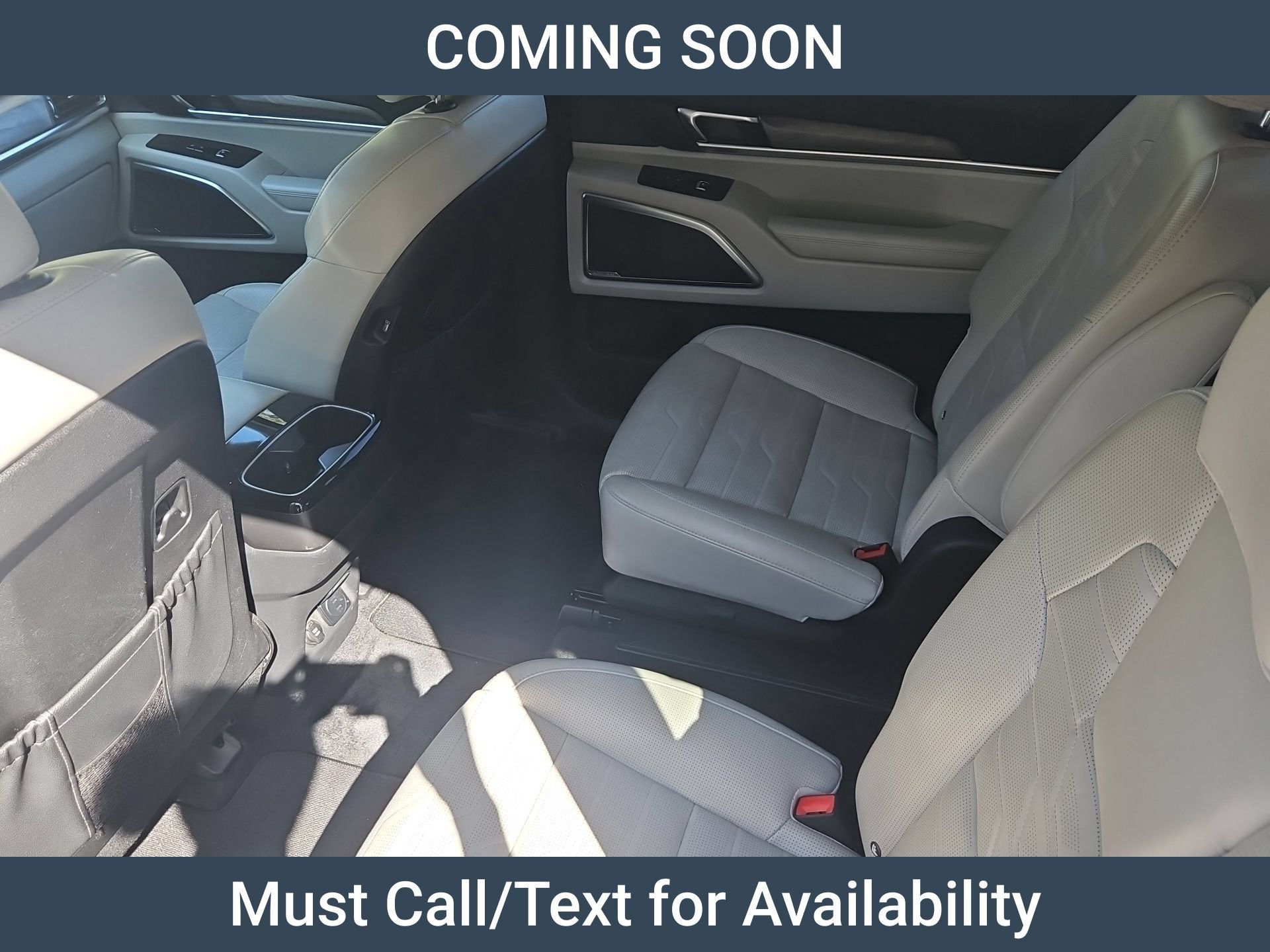 Used 2020 Kia Telluride SX w/ SX Prestige Package AWD/4WD image 12