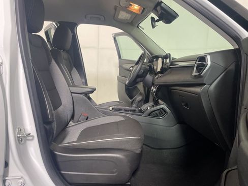 Used 2024 Chevrolet TrailBlazer LT image 22