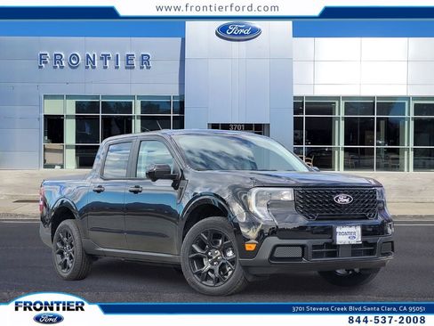 New 2025 Ford Maverick Lariat w/ Black Appearance Package image 26