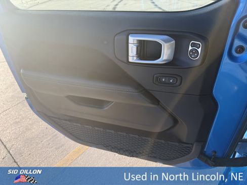 Used 2021 Jeep Wrangler Unlimited Rubicon 4xe w/ Cold Weather Group image 18