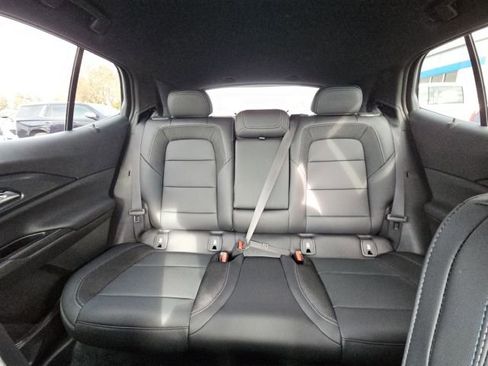 New 2026 Chevrolet Equinox EV LT AWD/4WD image 32