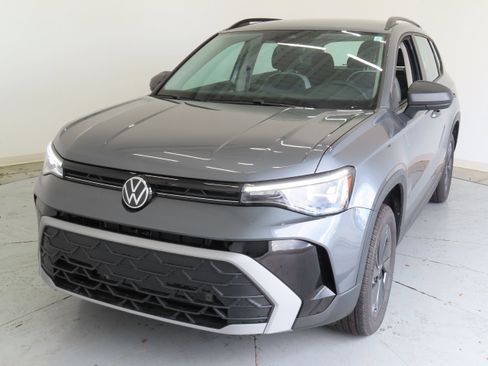 New 2026 Volkswagen Taos S FWD image 8