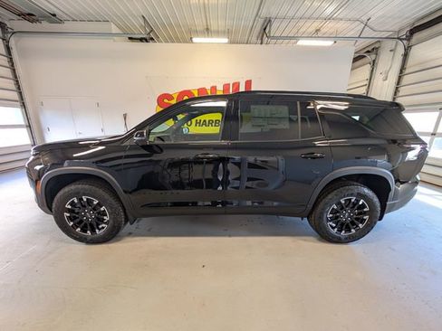 New 2026 Chevrolet Traverse Z71 w/ Driver Confidence Package AWD/4WD image 2