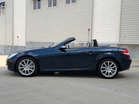 Used 2005 Mercedes-Benz SLK 350 image 6